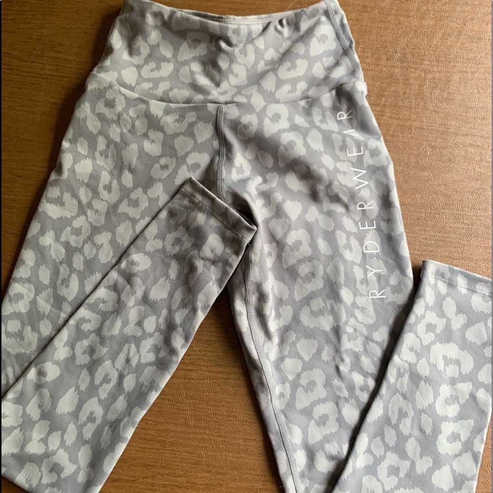 Ryderwear Cheetah Leggings